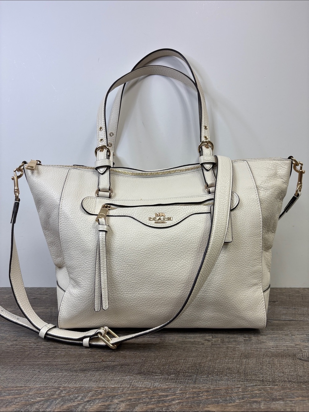 Coach Kleo Carryall Pebbled Leather Tote Crossbody Bag Chalk White Gold Hardware